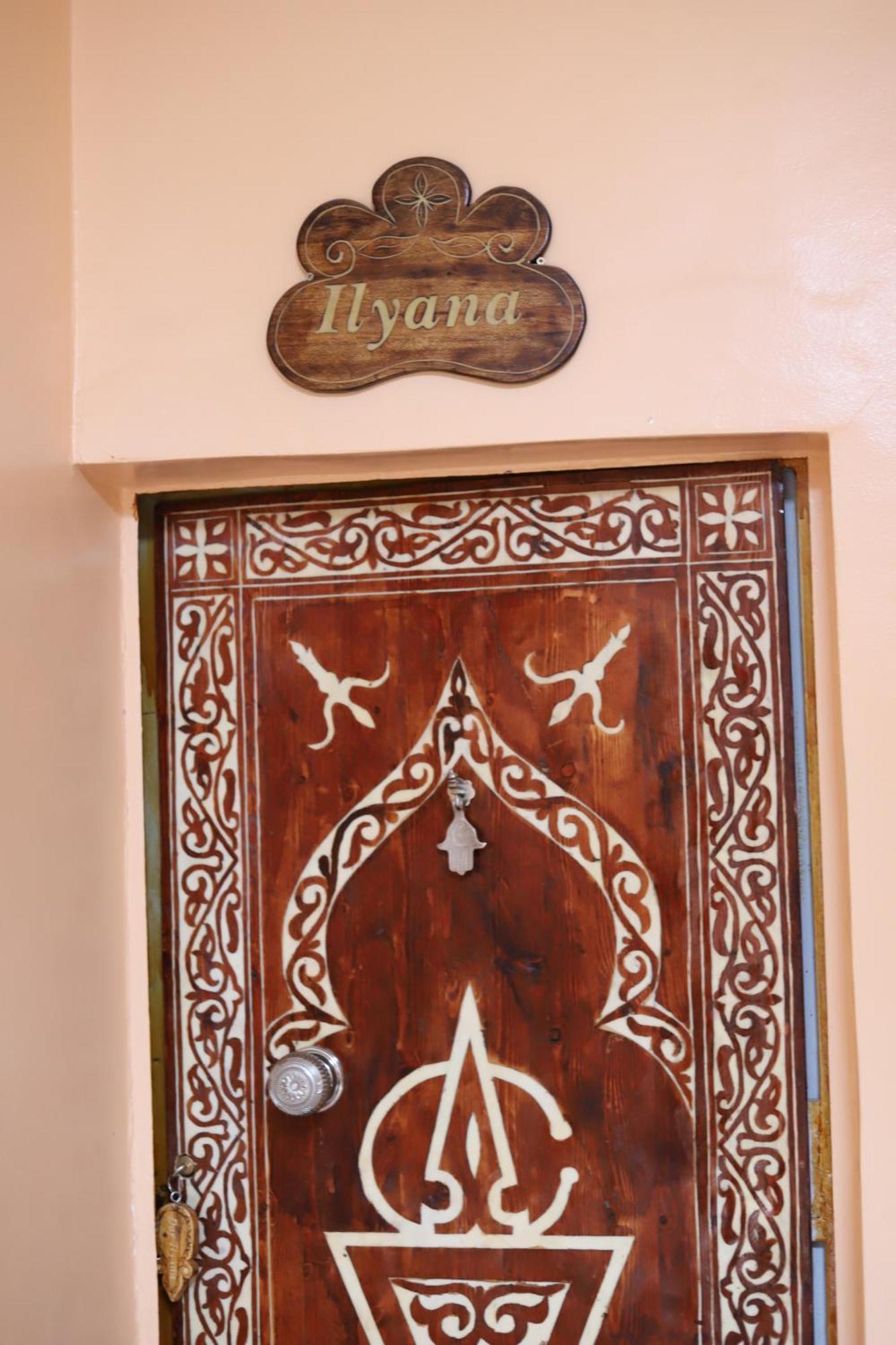 Hotel Dar Ilyana Ait Tiourhza Exterior foto